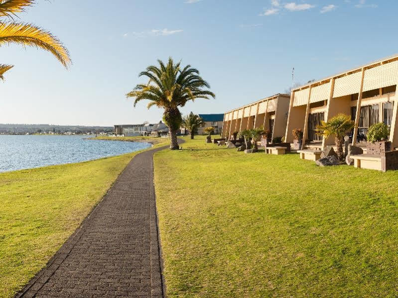 Oasis Beach Motel Lac Lac Taupo Extérieur photo